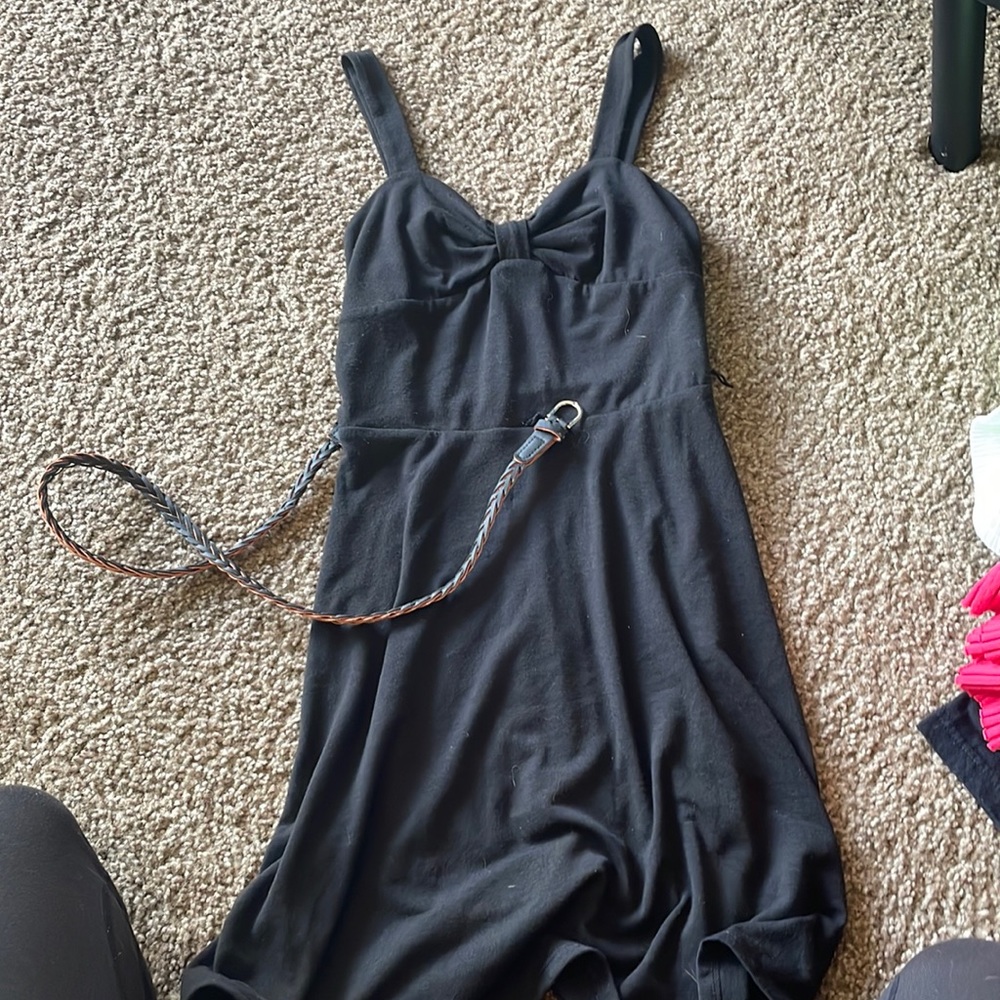 black skater dress